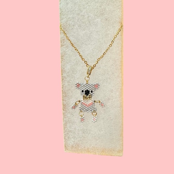Dainty brick stitch, beaded koala bear pendant on gold chain with moving limbs - Picture 5 of 8